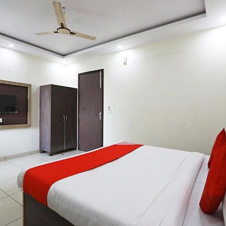 Oyo 48501 Dayal Regency Hotel Hapur Exterior photo