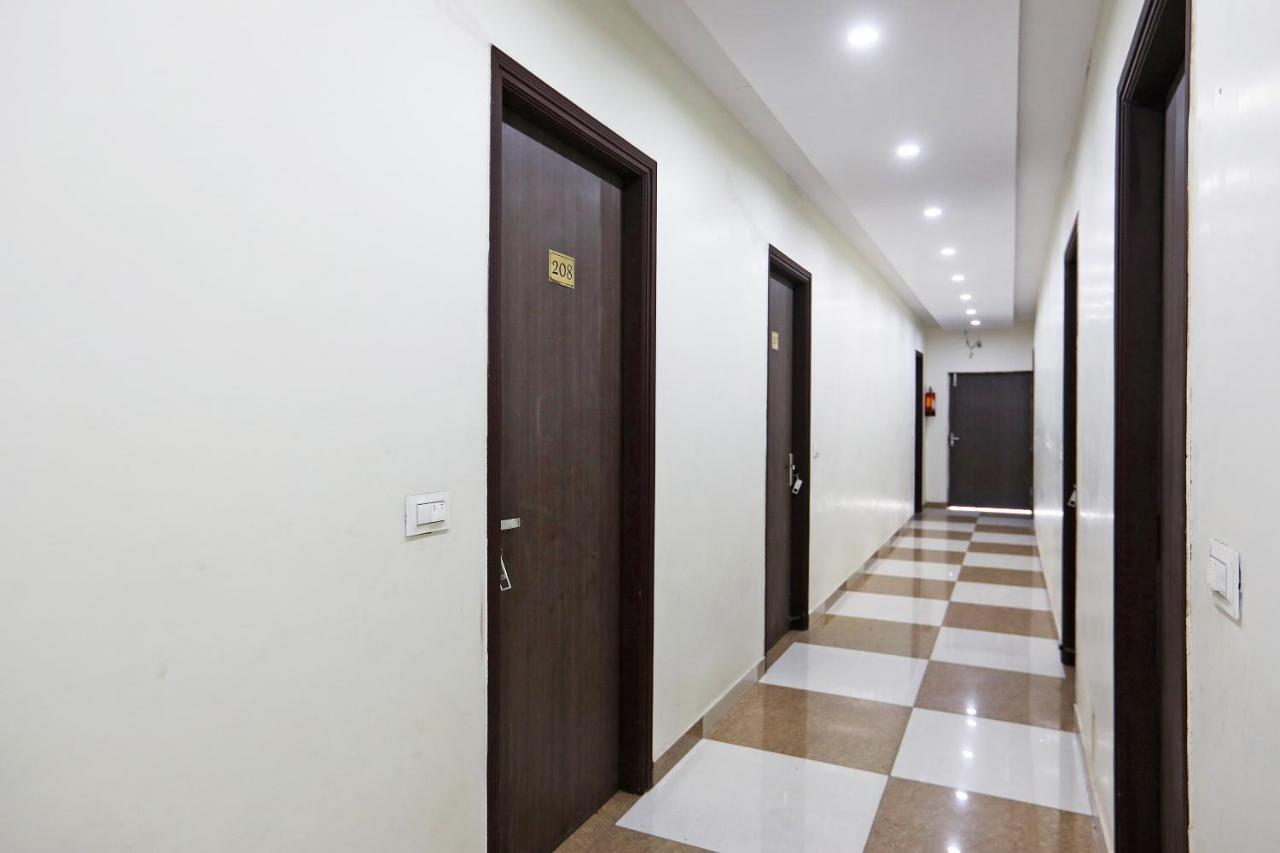 Oyo 48501 Dayal Regency Hotel Hapur Exterior photo